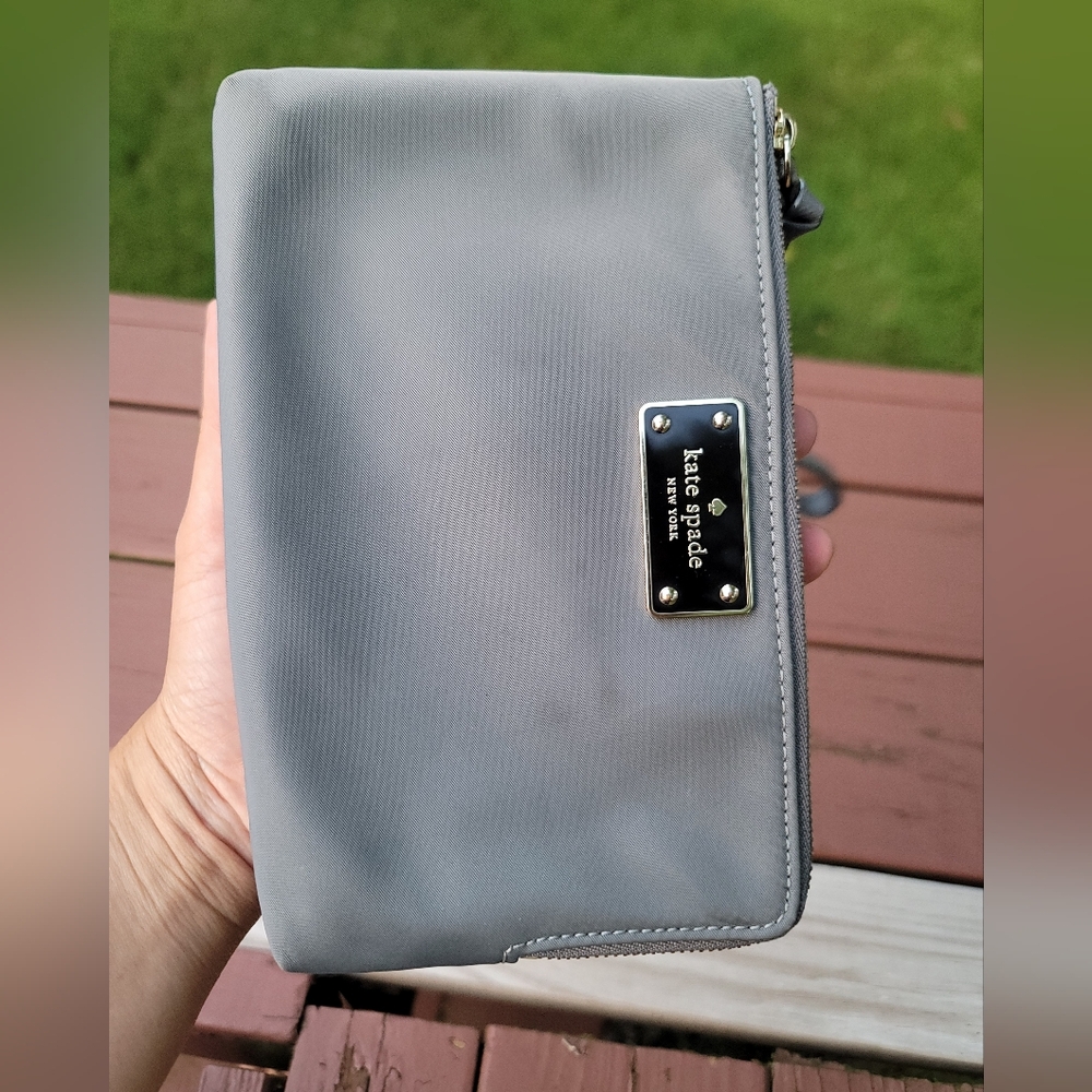Kate Spade Wristlet Bag